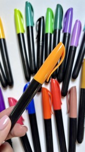 Marker permanentny kolory